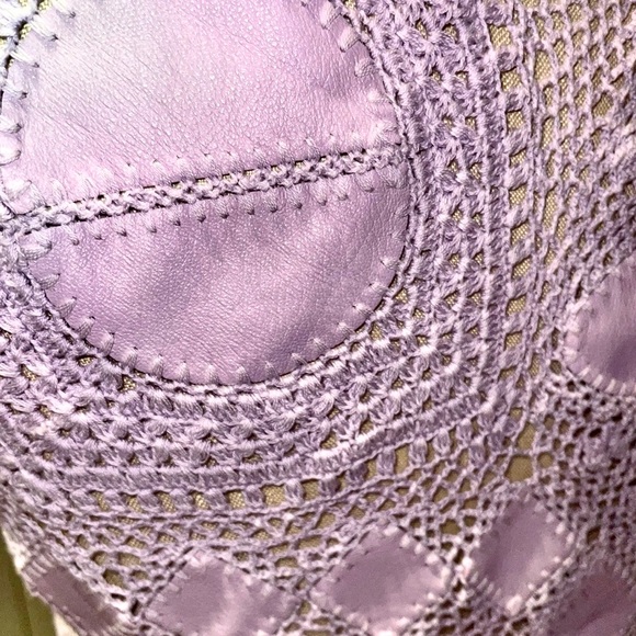 Hand Crochet Tank w/Genuine Leather Insert Patches | Handmade | Lavender | Sz: S - Picture 6 of 11